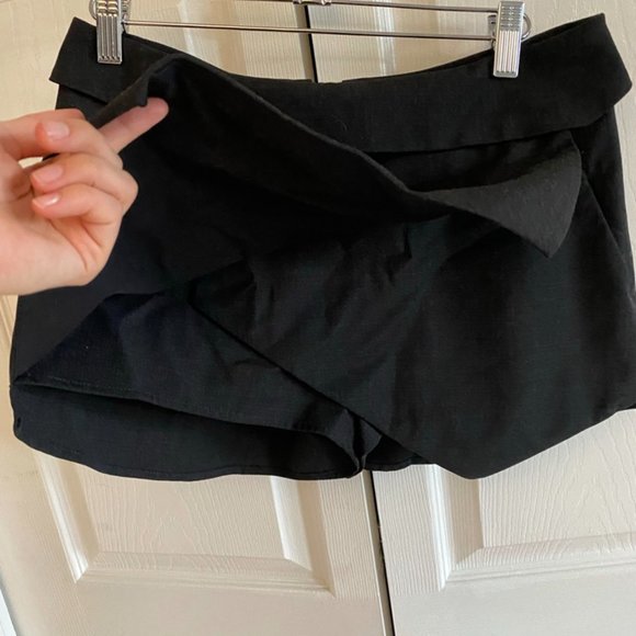 aritzia Talula beeklee skort gray size 4 - Picture 3 of 6